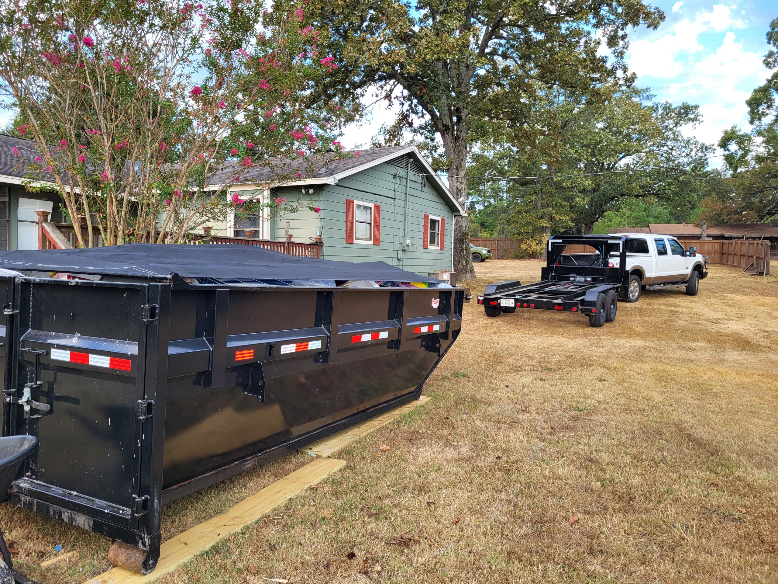 Simplify Your Cleanup with J&B Dumpsters and More L.L.C.!